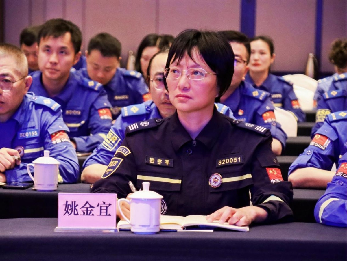 江宁区蓝天救援队赴靖江参加江苏省域蓝天救援队员大会